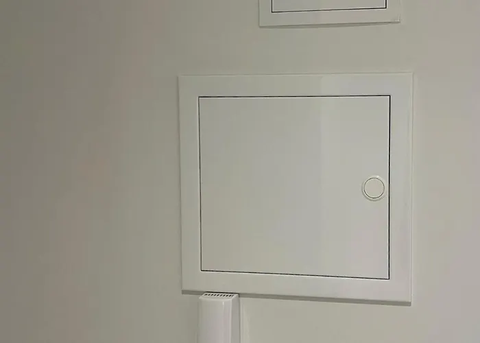 Premium In Quiet & Historical Area *